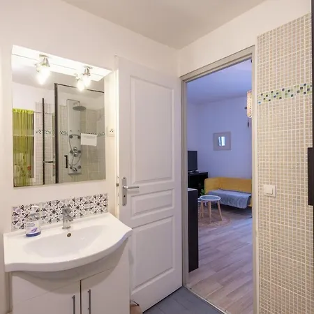 Notre Studio Balcon -village Viviers